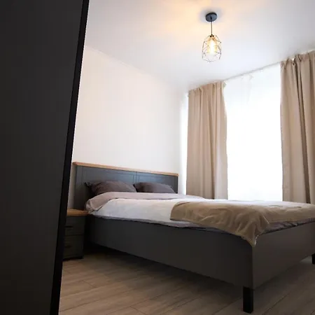 Central Apartament דירה *