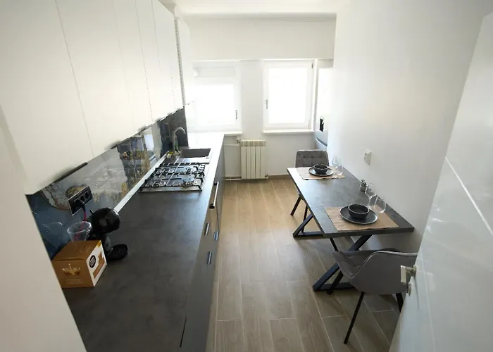 Central Apartament Apartment Craiova